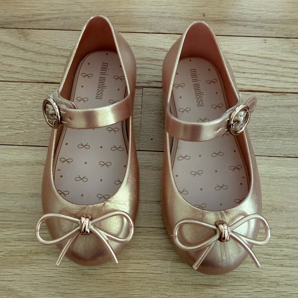 Mini Melissa Pink Gold Mary Jane jellies